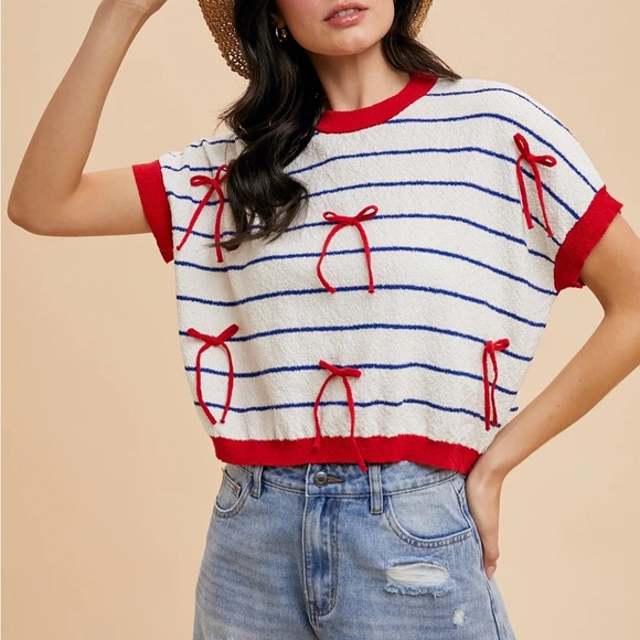 Anniewear Tops - NWT Anniewear Bow Short Sleeve Sweater Red White Blue